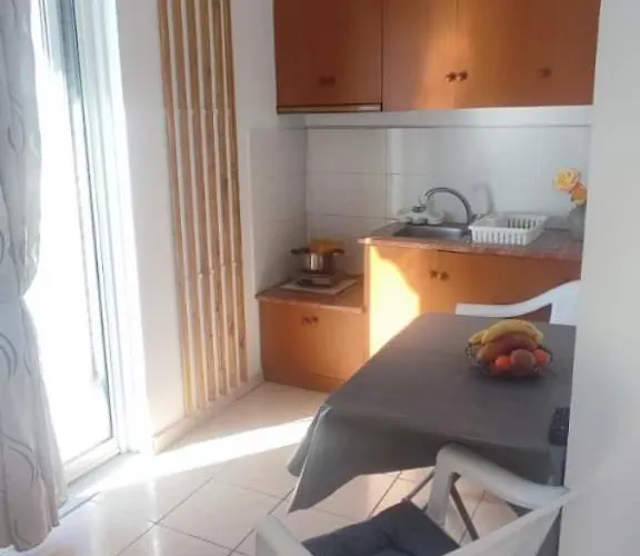 Ionian View * Gjilek